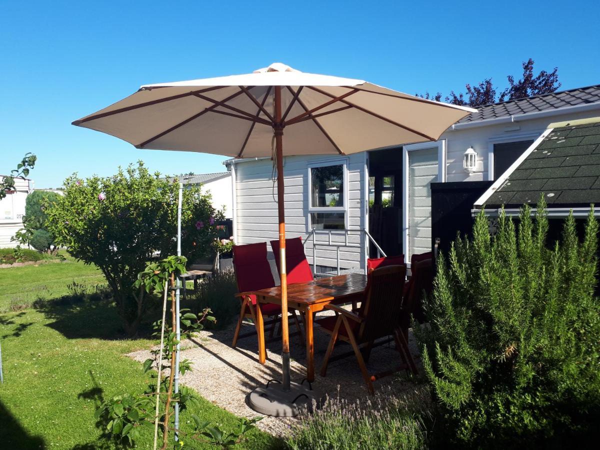 Villa ZP 237 - Camping de Zandput Vrouwenpolder Exterior foto